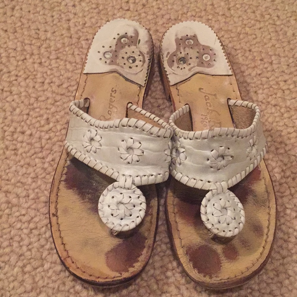 Jack Rogers size 8 white croc pattern